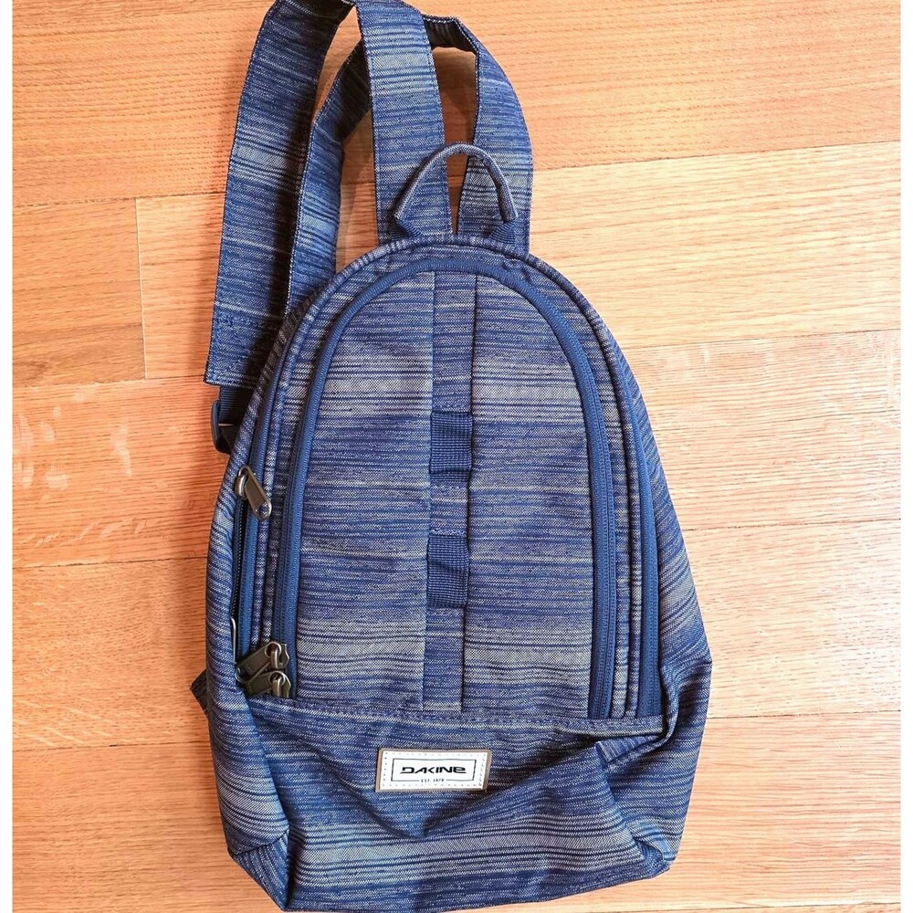 DAKINE Cosmo 6.5 Liter Small Backpack Denim Blue & White Cloud Stripe NWOT